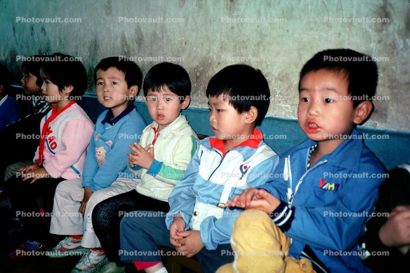 Kids in Classroom, Students, Boys, China