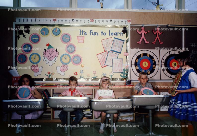 It's Fun To Learn, Clown, Clock, Girls, Boys, desk, books, Classroom, 1960s, building