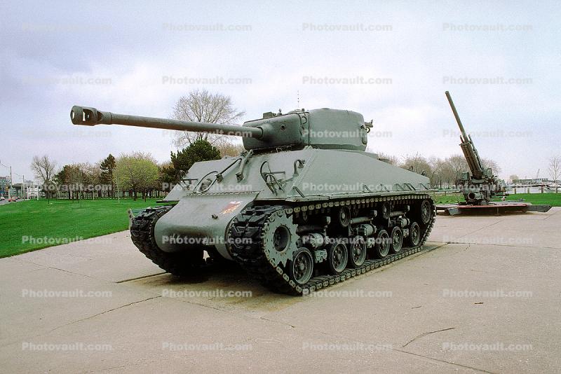 WW II, M4 Sherman Tank