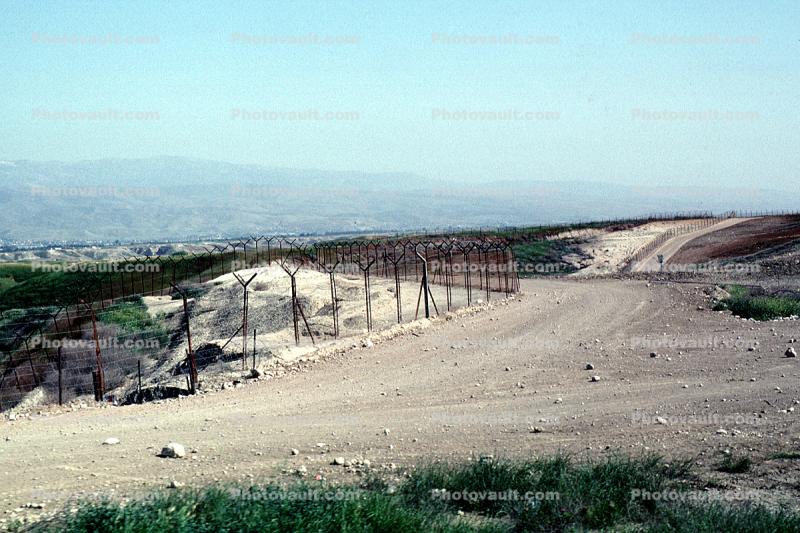 Highway-90 along the Israel Jordan border in the West Bank, IDF, Israeli Defense Force