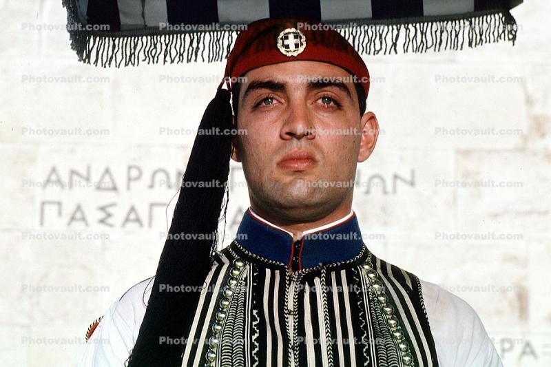 Evzon, Presidential Guard, Tomb of the Unknown Soldier, Athens