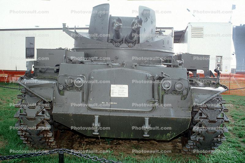 M42A1 Duster head-on