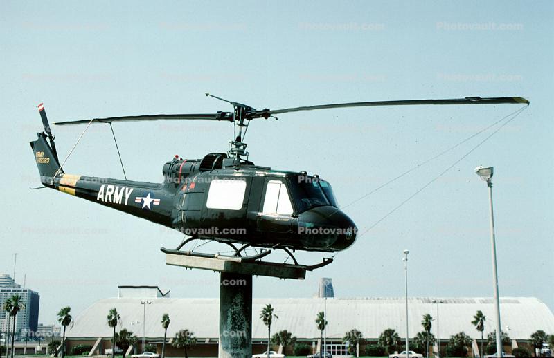 Bell UH-1 Huey, United States Army