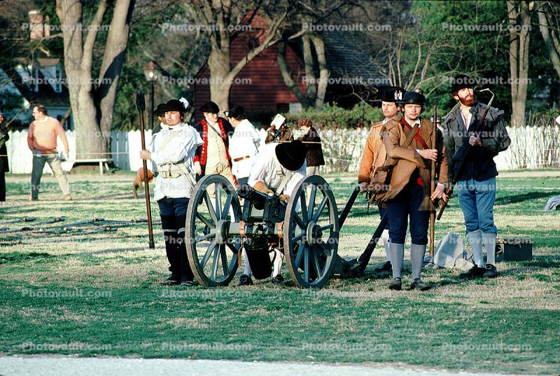 Patriot, Soldier, Cannon, Revolutionary War, American Revolution, Battlefield, Continental Army, History, Historical, War of Independence, artillery, infantry, soldiers, musket, gun, firepower