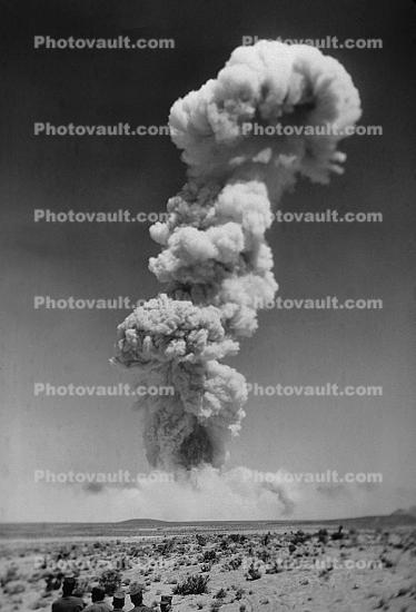 Atom Bomb, Nevada Desert, Explosion, Mushroom Cloud, cold war, detonation