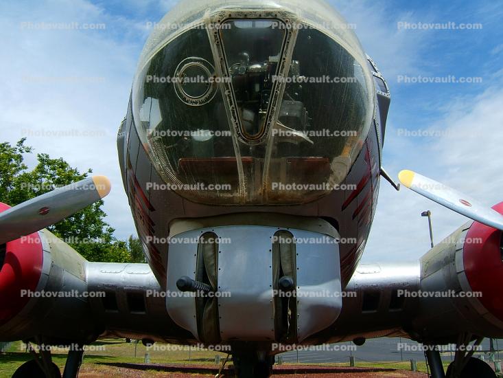 Glazed Nose, chin Gun Turret, B-17G Flyingfortress, Merced, California