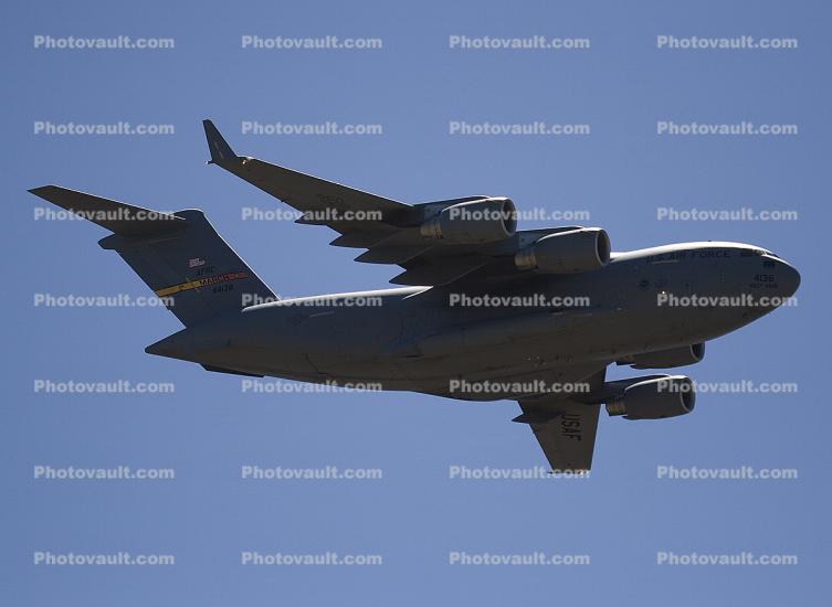 4138, 452nd AMW, McDonnell Douglas C-17A Globemaster III