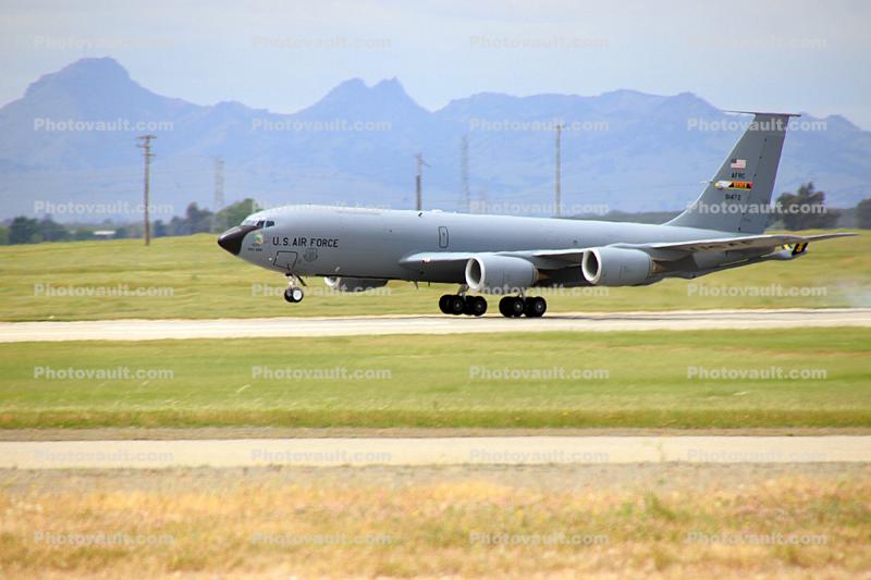 59-1472, Boeing KC-135R, AFRC, Beale AFB, CFM56, 940th ARW, USAF, 591472, Taking-off