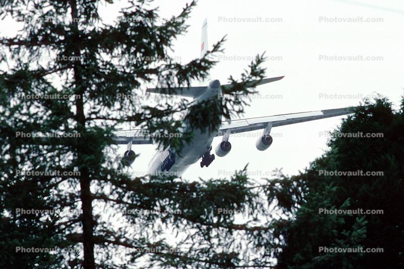 Antonov An-124 Condor