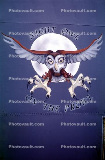 Night Owl on the Prowl, Owl with Talons, Nose Art, Badge, Logo, Emblem, Patch, noseart