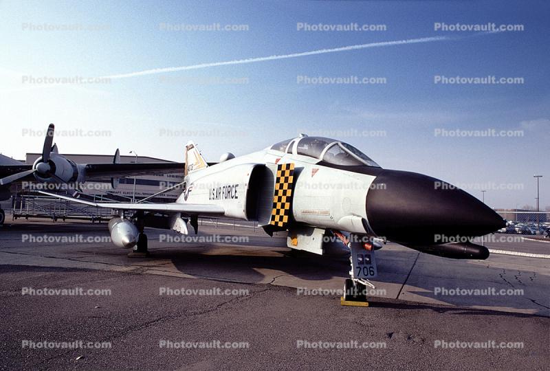 McDonnell Douglas F-4