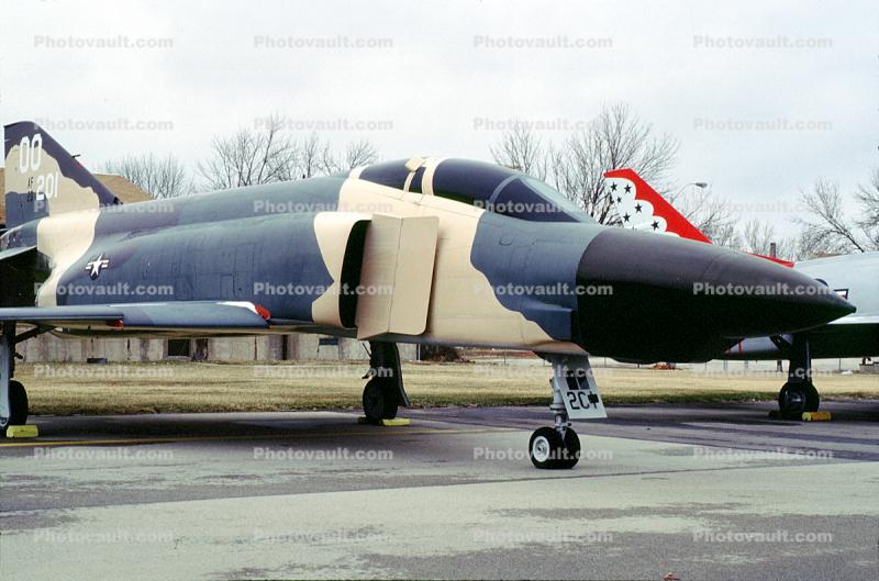 McDonnell Douglas RF-4C Phantom II, Chanute Air Force Base, Rantoul, Illinois, J79 turbojet