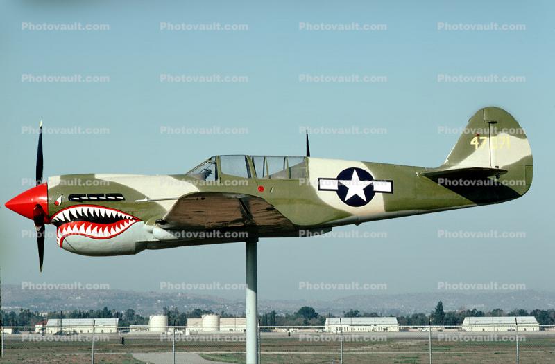Curtiss P-40 Warhawk, March Air Force Base