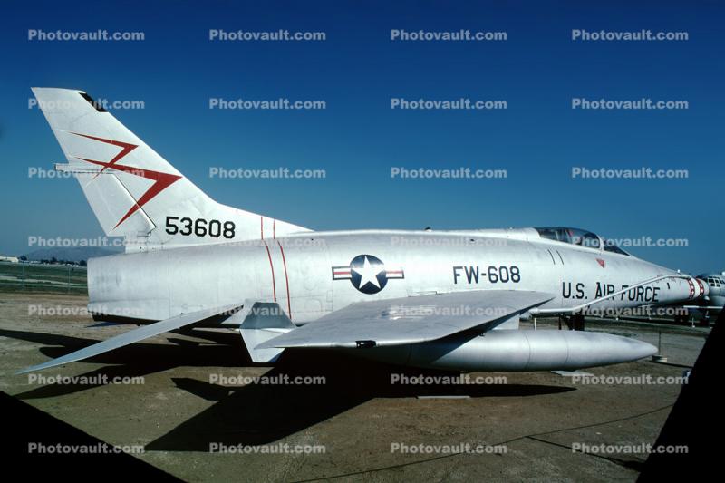 FW-608, 53608, North American F-100 Super Saber