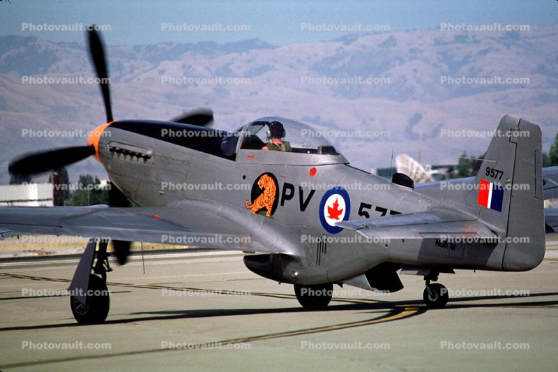 North American P-51D Mustang, RCAF, PV-577, Royal Canadian Air Force, tailwheel