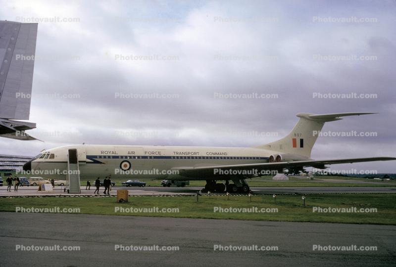 XR807, Vickers VC10 C.1, Royal Air Force Transport Command, Aerial Refueler, Tanker