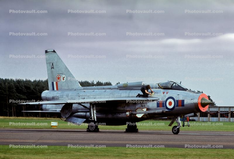 XR752, English Electric (BAC) Lightning, RAF, XR-752