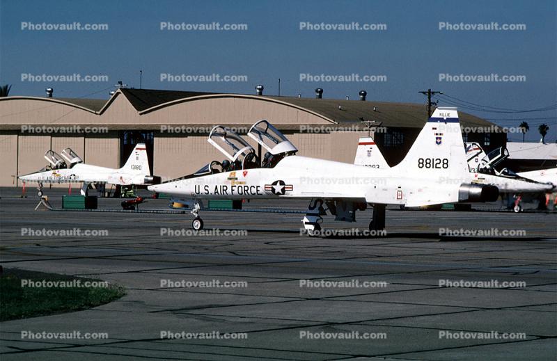 88128, Nillie, T-38 Talon, USAF