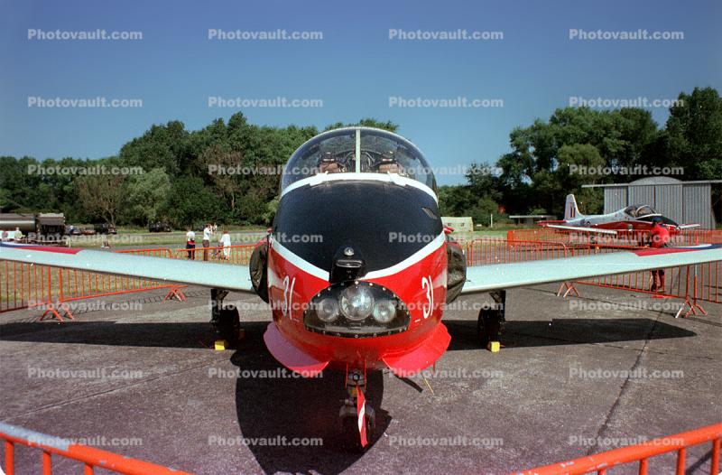31, Hunting (BAC) T-10 Jet Provost, head-on