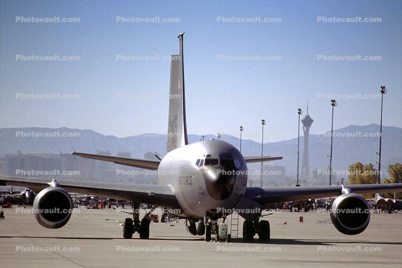 Boeing KC-135R Stratotanker, Nellis, 63-8886, 319 ARW