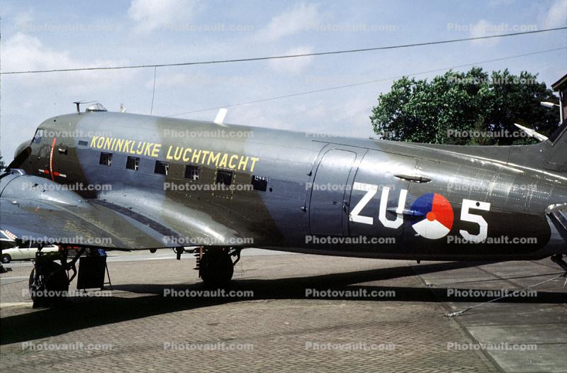 ZU-5, Kohinkluke Luchtmacht, Douglas C-47B-35-DK, Belgian Air Force, Roundel