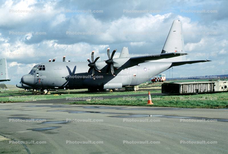 ZH885, Lockheed Martin C-130J Hercules C.5, Royal Air Force, RAF, 855, 24/30 squadron