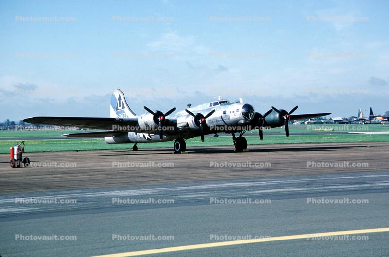 B-17 Flyingfortress, 95784