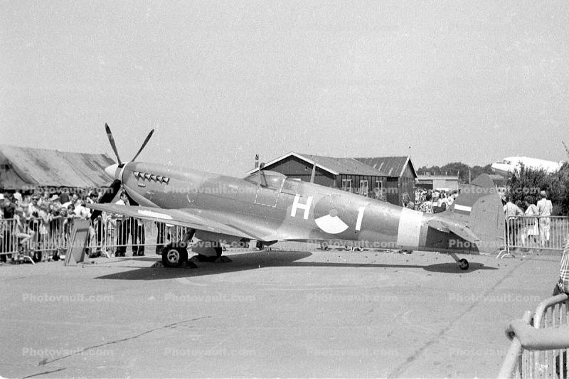 Spitfire, 1950s