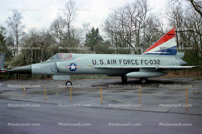 FC-032, Convair F-102A Delta Dagger, USAF