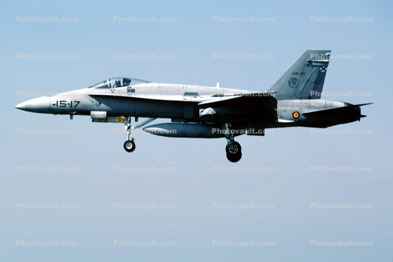 15-17, F-18 Hornet