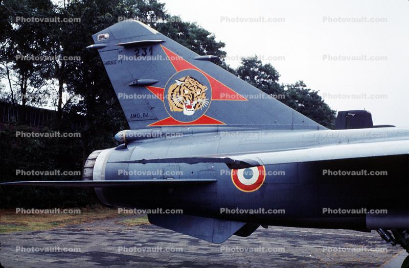 Dassault Mirage, bengal tiger, emblem, shield, insignia, tail