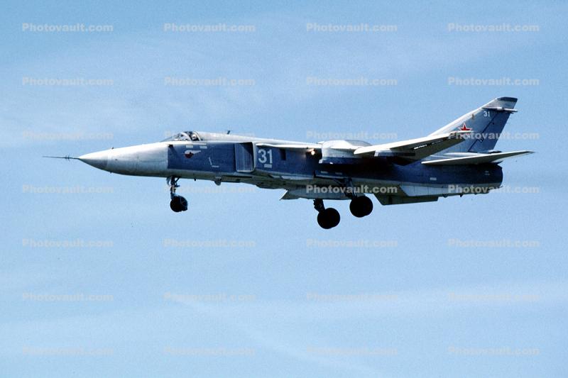 31, MiG-25 Foxbat, Russian Aircraft