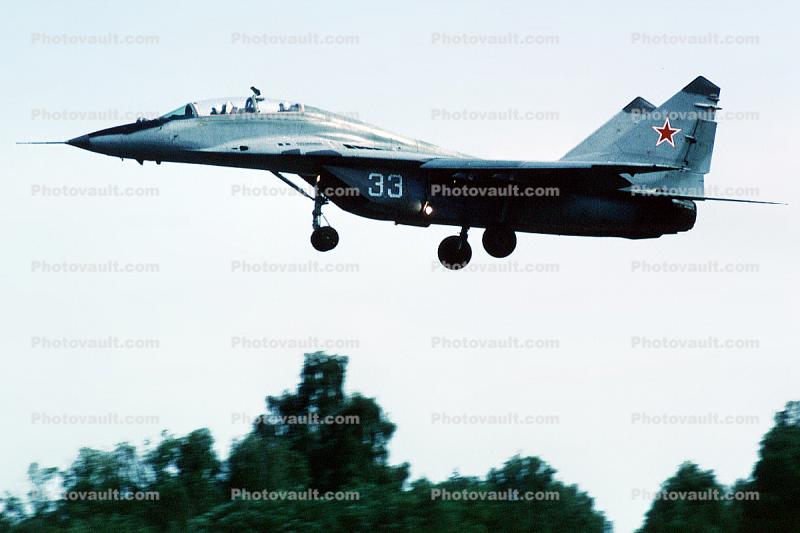 33, MiG-29, "FULCRUM", Russian Jet Fighter Aircraft, Air Superiority