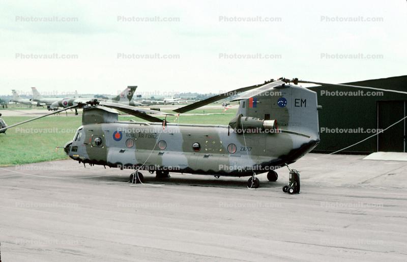ZA717, RAF, Boeing CH-47C Chinook, RAF