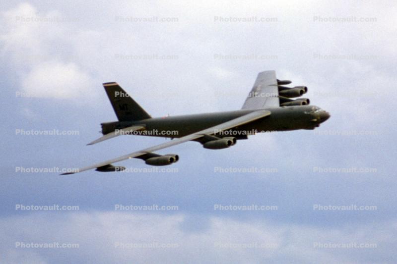 Boeing B-52 Stratofortress Airborne