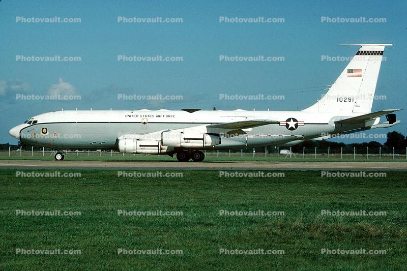 Boeing EC-135H, Unit: 10th ACCS, 513th ACCW, USAF, White and ADC Grey finish, USEUCOM ABNCP, RAF Mildenhall, Great Britain