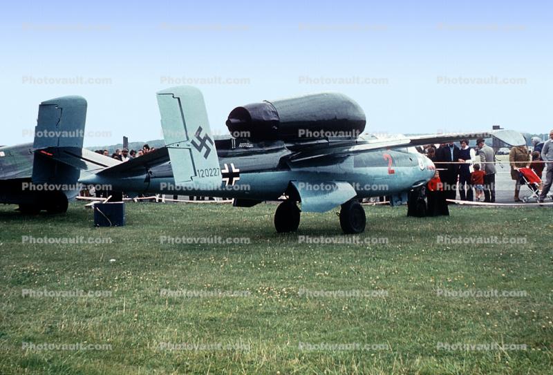 Heinkel He 162 Salamander, Spatz, Sparrow, Jet Fighter
