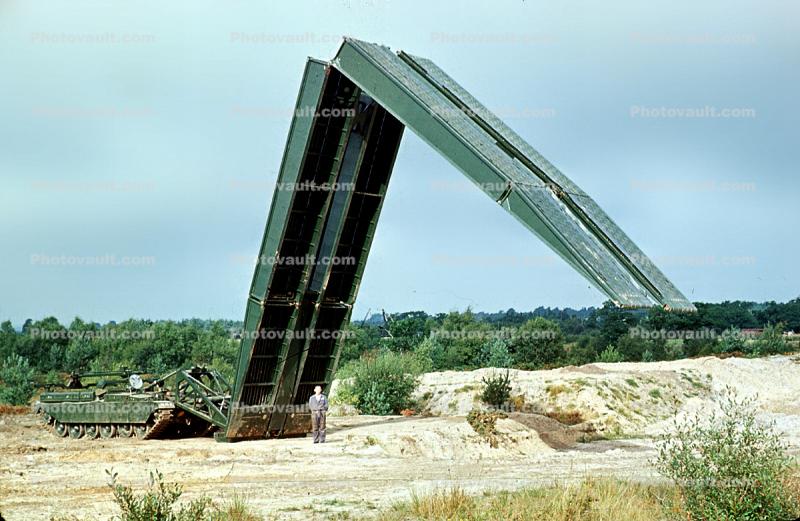 Folding Mobile Bridge, MVEE, Military Vehicles and Engineering Establishment, tracked vehicle, Mobile Bridge, instant bridge