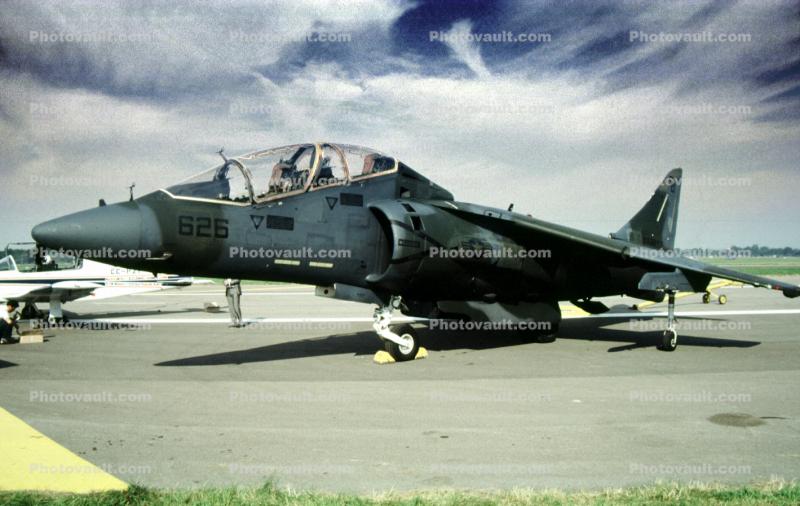 McDonnell Douglas TAV-8B Harrier II, 626