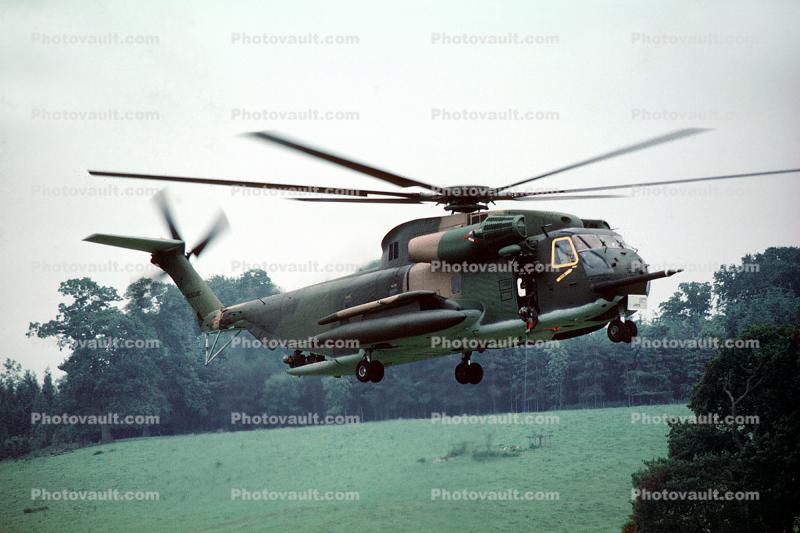 Sikorsky, CH-53 Sea Stallion in Flight, airborne