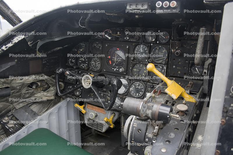 Cockpit, Douglas A-3D-2 Skywarrior, 523, 147666, Aerospace Museum Oakland, (A-3B)
