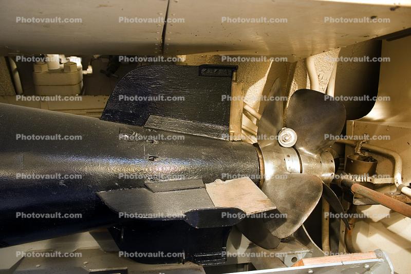 Counter rotating propeller for a torpedo, USS Pampanito (SS-383), fins