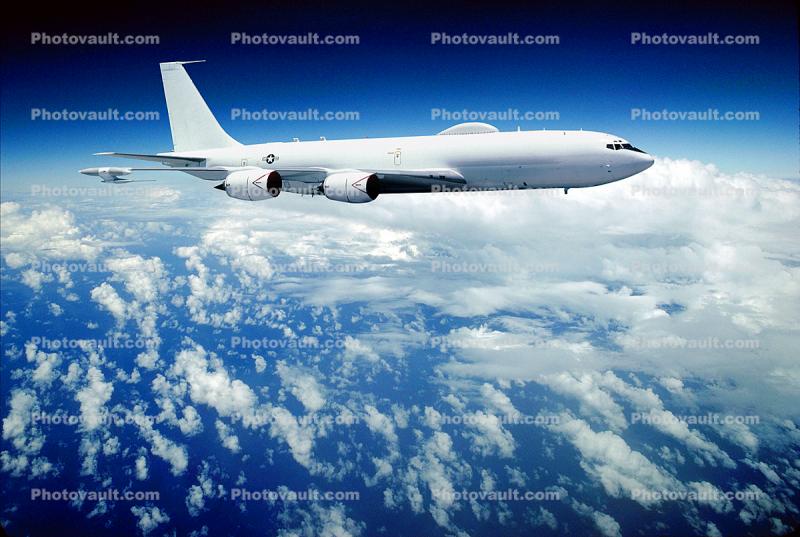 Boeing E-6B Mercury (Tacamo), flying over the Pacific Ocean, United States Navy, USN