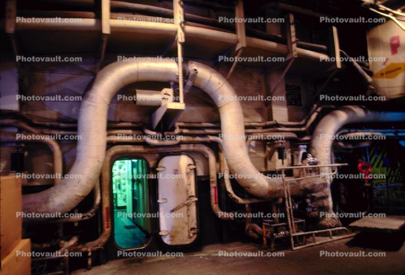 Pipes, Watertight Door, USS Coral Sea, CV-43, USN, United States Navy, Midway-class aircraft carrier, 10 July 1982
