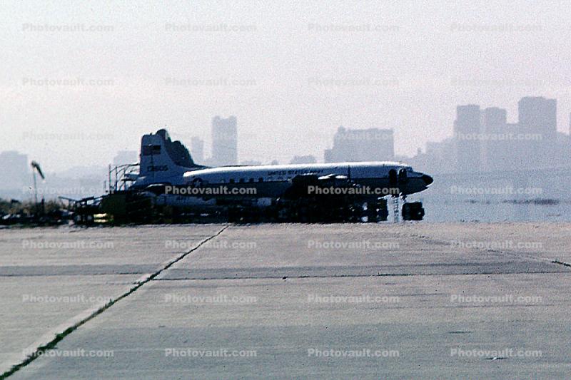 Douglas R6D Liftmaster, Alameda NAS, USN, United States Navy, Alameda Naval Air Station, 10 July 1982