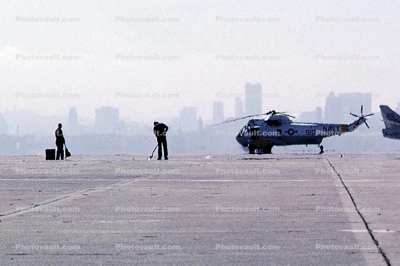 Alameda NAS, Sikorsky SH-3 Sea King, USN, United States Navy, Alameda Naval Air Station, NAS, 10 July 1982