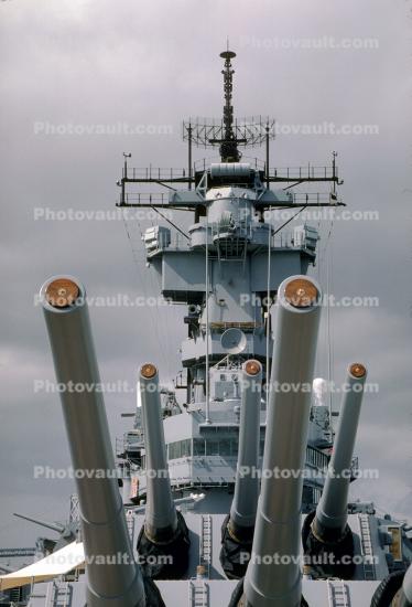 Guns, USS Missouri BB-63, USN, United States Navy, 21 March 1993