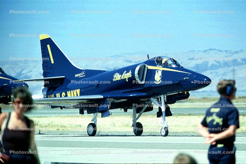 A-4F Skyhawk, The Blue Angels, Number-1