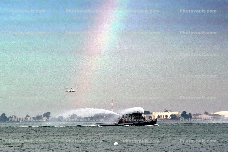 Fireboat Celebrating the arrival of the USS Carl Vinson (CVN 70), Tugboat
