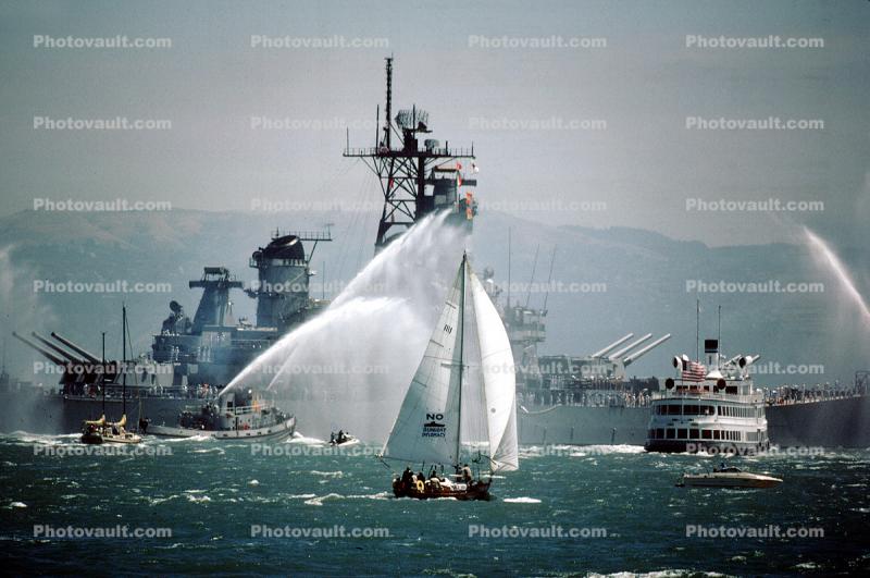 fireboat welcoming the USS Missouri, Spraying Water